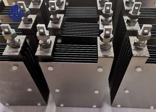 Anoda tytanowa do elektrolizy podchlorynu sodu